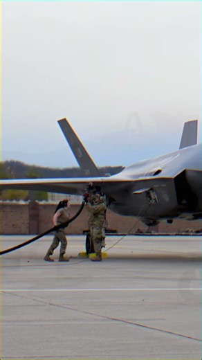 The F-35: A Flying Computer with Wings? 💻🚀