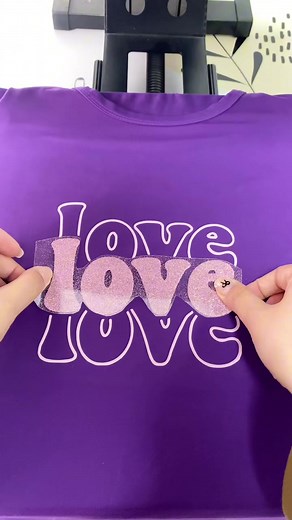 Glitter Puff Pink Vinyl 💕 #teckwrapcraft #teckwrapvinyl #glitterpuff #puffvinyl #3dpuff #puffhtv #puffpuff #love #lovequotes #3dpuffvinyl #vdaygifts #vday❤️ | TeckWrap Craft