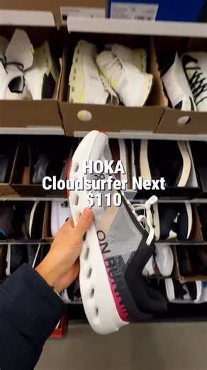 chris chung | run x lift | lifestyle on Instagram: "Was this a good find?? • Checking out Bloomingdale’s Outlet to see if we could find some good deals on men’s running shoes 👟 A ton of HOKA’s and On’s which seemed very curated. All in the same colorways. • @bloomingdales_theoutletstore @bloomingdales • • • #runningshoes #bloomingdalesoutlet #cchungy"