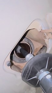 Slider pops open | Driven60vw