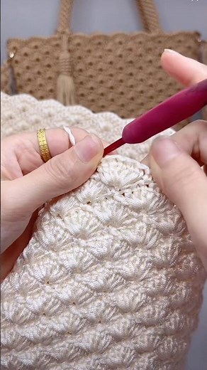 How I Crocheted This Minimalist Tote Bag 🩷 Beginner Friendly DIY Crochet Kit