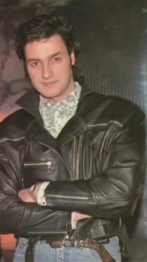 Tayfun, un ilk Albümünden 90,lara ışınlayan o güzelim duygusal parça,, Adeta 90,lar matemi