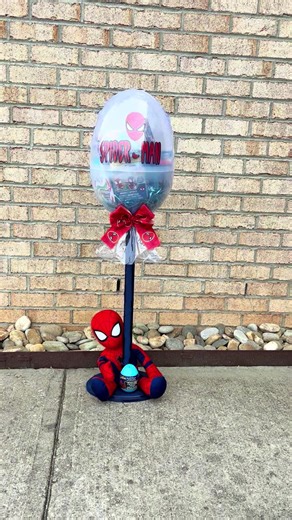 DIY Spider-Man Easter Egg Lollipop Tutorial