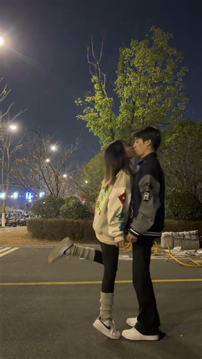 Spring's Love Story: Unleash Your Fashion with a Baseball Jacket