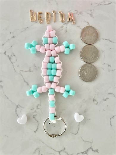 Light Blue and Pink Bead Lizard Medium - Etsy