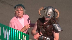 111K views · 4.8K reactions | Skyrim Ian kind of looks like Davis from the Warp Zone. | Smosh Games | Facebook