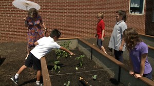 Spring Hill Elementary unveils outdoor multi-sensory space to help students learn and unwind