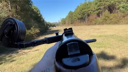 德国MP18冲锋枪第一视角射击-使用蜗牛型弹鼓和马提尼步枪第一视角射击