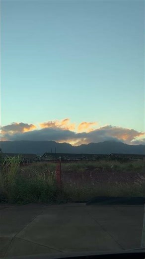 Hawaiian Sun setting over the Waianae range #lifeisbutadream