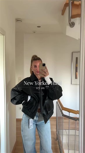 tik tok would say ruuunnn 🤫 @NEW YORKER #newyorker #newcollections #baggyjeans #tryonhaul #fyp