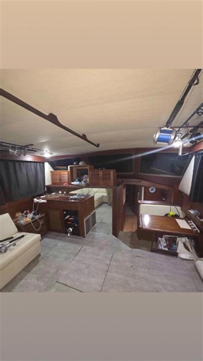 🛥️🔥 1982 46ft Viking Convertible – $98,000 USD 🔥🛥️ A classic 46’ Viking Convertible with the build quality, ride, and offshore capability the Viking hulls are known for. Perfect platform for fishing, cruising, or a full refit project. Strong bones, huge cockpit, and timeless lines. ⸻ ✨ HIGHLIGHTS • ⚓ 46ft Viking Convertible • 📅 1982 model • 💰 $98,000 USD • 🎣 Large fishing cockpit • 🛥️ Spacious salon two-stateroom layout (typical Viking layout) • 🌊 Proven hull with a legendary ride • 🛌