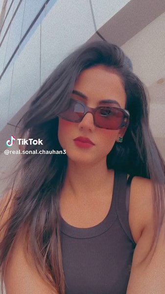 Exploring the Best of Bollywood Songs with Sonal Chauhan