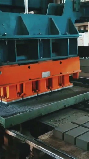 Heavy-Duty Interlock Blocks Production for Roads #machine #businessbuildingblocks