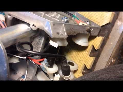 How to switch seat orientation from right to left on Acorn Superglide 120