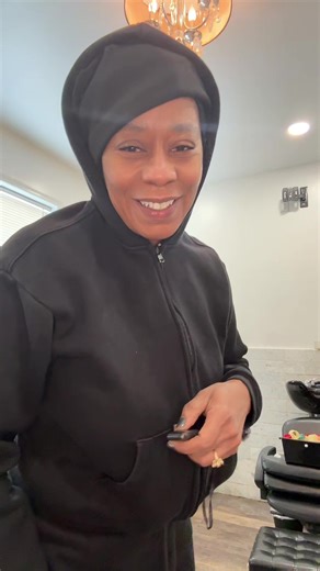 The audio is in progress 🎧 And yes — the book has been requested in Spanish 🇪🇸 Expansion is happening in real time. Memoirs of a Hairstylist: Created, Being, Having Style…—Volume One#memoirsofahairstylist #booktalk #booktok #salontalk #bookrecommendation