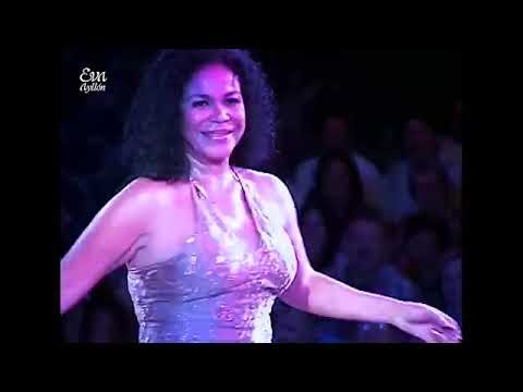 Eva Ayllon Mix Quipus