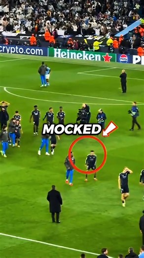 Arnold trolled Doku and the Liverpool fans after knocking out City.😭💀