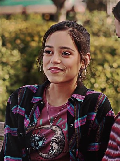 Jenna looks amazing in Yes Day ❤‍🩹✨