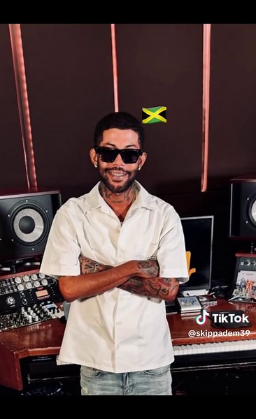 Discover Jamaican Nighttime Vibes with Hellbwoy