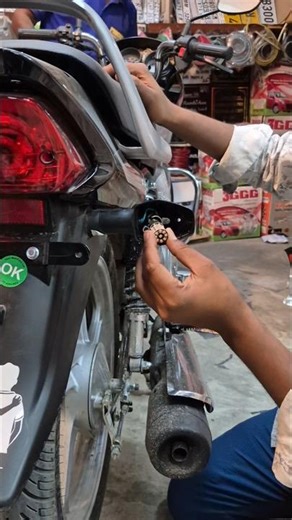 hf deluxe Bike indicator hazard flasher installation ||tranding ak47 song ||#hfdeluxe #modified