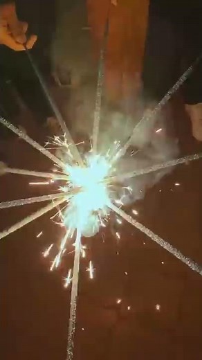 Happy Vishu 😭 Exam കാരണം Christmas ntta Video Kand Adjust Cheythoo ❌ #short #chattambees #HappyVishu