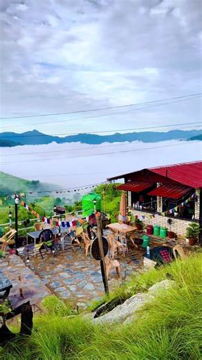 Manungkot #manungkot_damauli #abovetheclouds #badal_maathi_ko_restro #umbrellarestro