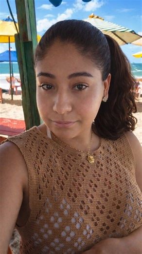 𝐻𝑒𝑙𝑙𝑒𝑛 𝒞𝑟𝑖𝑠𝑡𝑖𝑛𝑎 ~ ͏u͏g͏c ͏c͏r͏e͏a͏t͏o͏r on Instagram: "é o meu jeito de princesa 💅🏻 #humor #garotas #skincare #makes #dailygirlsfeed"