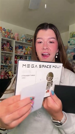 Stranger Things Mega Space Molly Box 😳📦