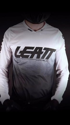 The Leatt Hydration Moto Race 1.5 HF, designed with the racer in mind is a lightweight bag that holds 2L cargo and comes with a 1.5L HydraPak bladder including a hands free kit! | Dirtbikexpress | Facebook