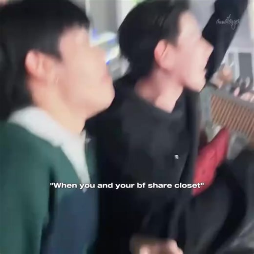 itsme_hyie on Instagram: "sharing of clothes is domestic couple coded >> #DaouOffroad"