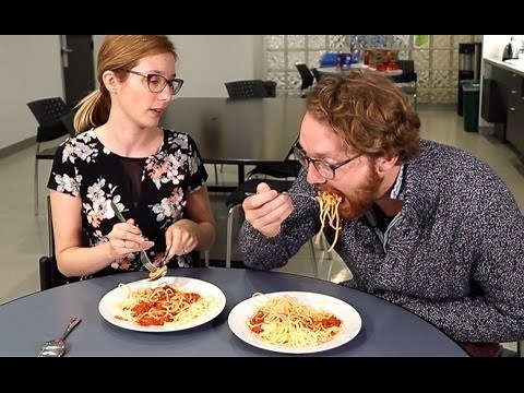 Before the Internet: The proper way to eat spaghetti