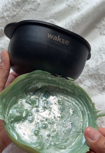 Wakse Melting Pot Electric Wax Warmer: the travel-friendly wax warmer that makes at-home waxing simple from start to finish. 💛 Melts your wax beans to the perfect consistency 💛Removable silicone pot for effortless cleanup 💛Fold-flat design that’s perfect for travel Available @QVC Beauty #qvcbeauty #qvc #waxpot #waxwarmer #hardwax