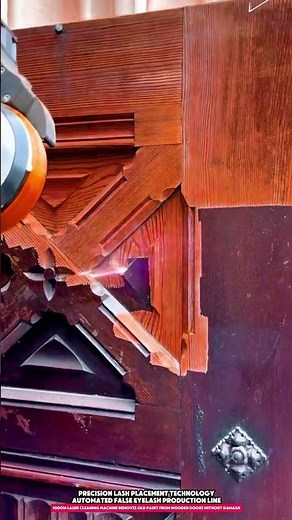 1000W Laser Cleaning Machine Removes Old Paint From Wooden Doors Without Damage