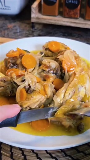 1.9K reactions · 35 comments | Escabeche de pollo Tam simple como...
