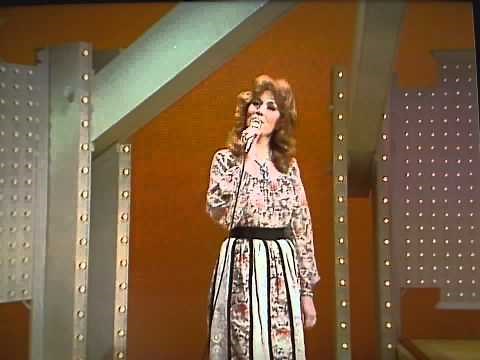Dottie West "Live" Country Sunshine