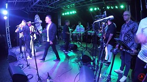 Aguanile - Dante Vargas & The Cat Band ( Live ) Me encanta tocar con mi banda en vivo, 100% salsa. Aguanile - Dante Vargas & The Cat Band ( Live ) YouTube: https://youtu.be/fvrgtTRGX_U Instagram: Dantevargasr Facebook: Dante Vargas Y Su Cat Band Twitter: Dantevargas14 WWW.DANTEVARGAS.COM WWW.MAMBOCATMUSIC.COM piano : Luis Guillermo Flores bass : Sergio Munera congas : Daniel Berroa timbal : Hussein Abdala bongo yembe solo : Alexandra Alban Illera trumpets : Raul Rodriguez @Osvaldo Fleites sax al