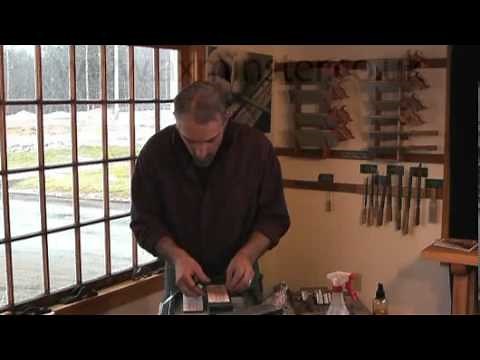 Lie-Nielsen - Sharpening the Fishtail & Corner Chisels