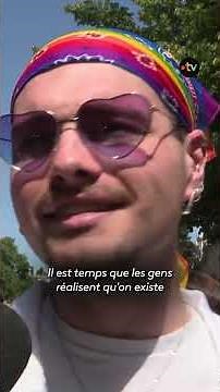 A thousand people at the Reims Pride March
