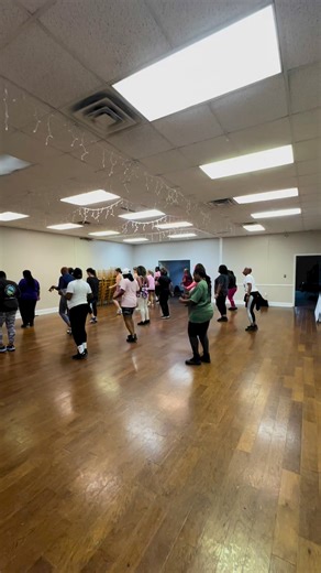 Catch this walk through snippet of the line dance “Same Ole 2 Step” 😉. | Line Dancing with Terressa