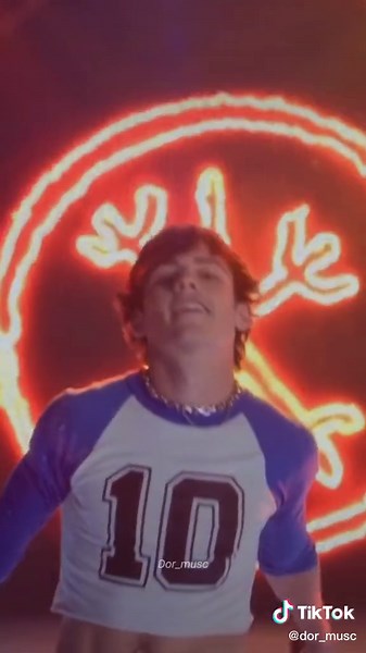 Straight To Hell - El Mundo Oculto De Sabrina