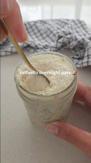 Creamy Coconut Almond Overnight Oats 🤍 🥥