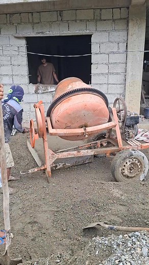 584K views · 3.2K reactions | Hindi komo helper lang mga kasamo papahirapan mona #construction #work #tips #ideas | Deron Atang Daily Vlog | Facebook