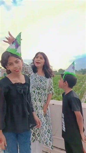 mama topi laya 🛵🛵🛵🛵#comedy #funny #youtubeshorts #youtubeshorts