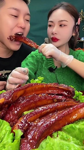 711K views · 4.2K reactions | Yummy ribs mukbang eating challenge  . . . . . #yummy #ribs #eatingchallenge #mukbangfood #eatingasmr #asmrfood #eatingfood #foodie #reels #reels2023 #reelsvideo | Jessie Lan | Facebook