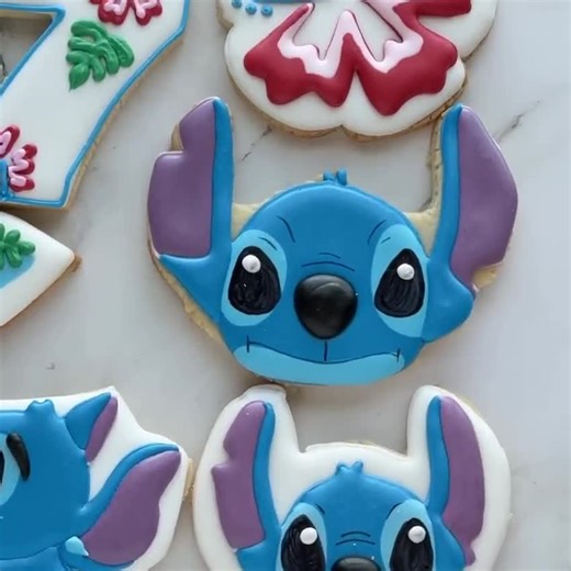 Stitch Birthday Larger Cookies – Custom Name & Age – Organic Decorated Sugar Cookies – Hawaiian Party Favors – Lilo N Stitch Treats - Etsy