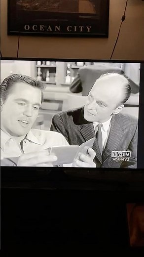 Werner Klemperer (Colonel Klink in hogans heroes 1965) In a 1958 episode of Perry Mason ￼￼