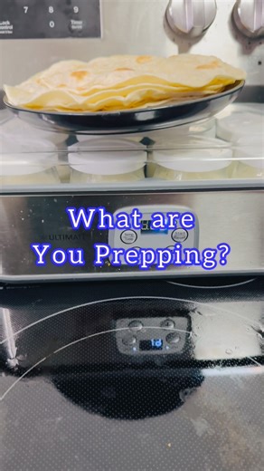 14 reactions | Getting ahead this week by doing a little prep work now instead of scrambling later. 凜綾 It doesn’t have to be fancy — just intentional. Small habits add up. **What are YOU prepping for the week?** #LetsGo #MealPrep #PrepAhead #HomesteadKitchen #UseWhatYouHave #FrugalMeals #MakeItWork #HomeCooking #BusyMomLife #DoItForFutureYou #SundayPrep #WeeklyReset #MindfulLiving #FeedYourFamily #RealLifeRealFood | Susanna Yust | Facebook
