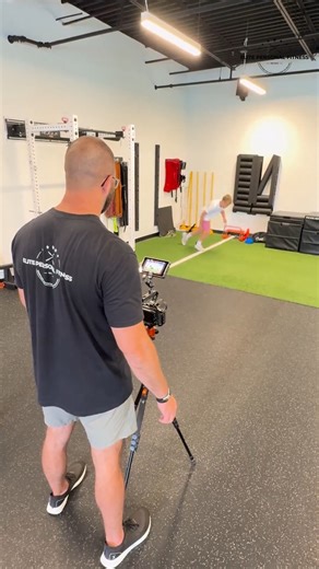 ⚡️ Speed Clinic Recap! ⚡️ This past Monday, our athletes came ready to work at our Elite Personal Fitness Speed Clinic — and they crushed it! 💪 Here’s what went down 👇 🏃‍♂️ Active Dynamic Warm-Up – Getting the body primed and ready to move with power and precision. 🎥 10-Yard Dash Video Running Analysis – Each athlete got real feedback on their sprint mechanics to identify areas for improvement. 🚀 Acceleration & Change of Direction Drills – We broke down how to move efficiently and explosive