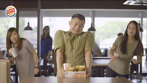 Ain't it heavy~ It's the all-new Burger King Kingbox 🎶 Enjoy BK's crispy fried chicken, your burger of choice, fries, taro pie and a drink, all from only $8.90! Get one from your nearest #BurgerKingSG today! | Burger King Singapore