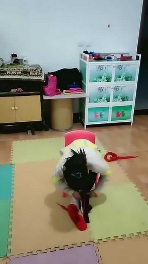 预防被绑架，小女孩演示如何自救！_高清1080P在线观看平台_腾讯视频